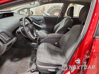 Zdjęcie 7 z 12 samochodu: 2011 TOYOTA PRIUS THREE VIN:JTDKN3DU4B5316886 - miniatura
