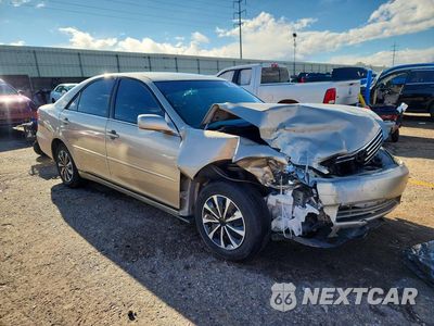 Czwarte zdjęcie samochodu z boku: 2005 TOYOTA CAMRY LE VIN:4T1BE30K35U542797 - miniatura