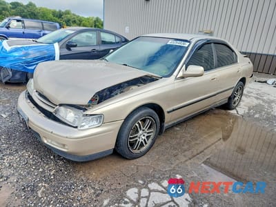 1995 HONDA ACCORD LX 1HGCD5632SA158094 - główne zdjęcie licytacji z USA - miniatura
