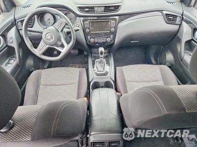 Zdjęcie 8 z 14 samochodu: 2019 NISSAN ROGUE SPORT SV VIN:JN1BJ1CP9KW528580 - miniatura