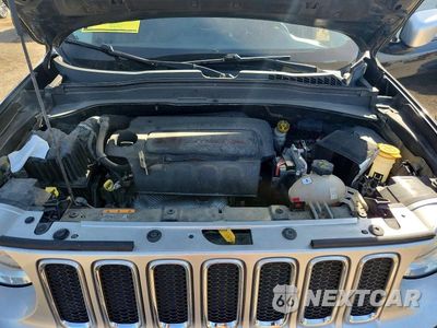 Zdjęcie 11 z 12 samochodu: 2015 JEEP RENEGADE LIMITED VIN:ZACCJADTXFPC42673 - miniatura