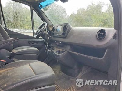 Zdjęcie 11 z 13 samochodu: 2024 MERCEDES-BENZ SPRINTER 2500 DELIVERY VAN VIN:W1Y4NBHY3RT188772 - miniatura