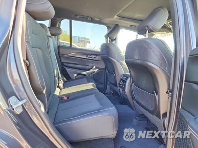 Zdjęcie 10 z 12 samochodu: 2025 JEEP GRAND CHEROKEE LAREDO VIN:1C4RJHAGXSC329109 - miniatura