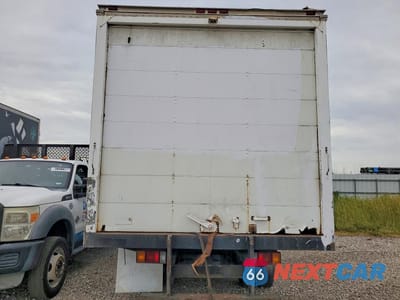 Zdjęcie 6 z 13 samochodu: 2017 ISUZU NPR HD BOX TRUCK VIN:JALC4W16XH7003190 - miniatura