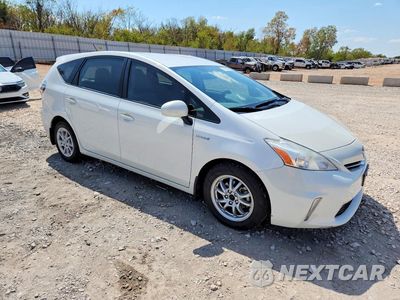 Czwarte zdjęcie samochodu z boku: 2012 TOYOTA PRIUS V TWO VIN:JTDZN3EU7C3140457 - miniatura