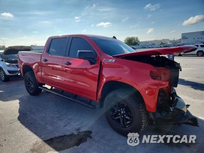 Czwarte zdjęcie samochodu z boku: 2021 CHEVROLET SILVERADO K1500 LT TRAIL BOSS VIN:3GCPYFED5MG253533 - miniatura