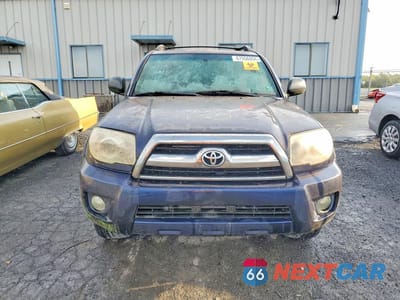 Piąte zdjęcie samochodu w środku: 2006 TOYOTA 4RUNNER SR5 VIN:JTEBU14R568057313 - miniatura