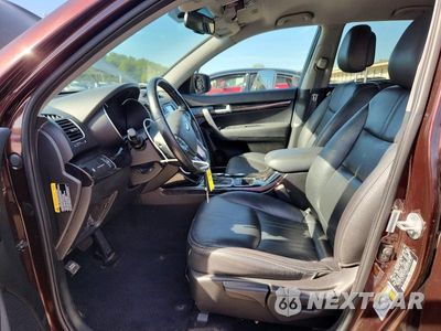 Zdjęcie 7 z 13 samochodu: 2015 KIA SORENTO LX VIN:5XYKT3A63FG660055 - miniatura