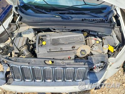 Zdjęcie 23 z 27 samochodu: 2015 JEEP RENEGADE LATITUDE VIN:ZACCJABH7FPB51598 - miniatura