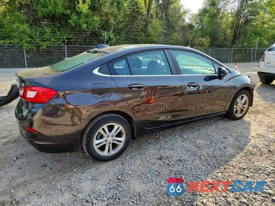 Trzecie zdjęcie samochodu z tyłu: 2017 CHEVROLET CRUZE LT VIN:1G1BE5SM7H7125726 - miniatura