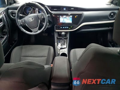 Zdjęcie 8 z 12 samochodu: 2017 TOYOTA COROLLA IM BASE VIN:JTNKARJE3HJ537452 - miniatura