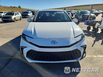 Piąte zdjęcie samochodu w środku: 2025 TOYOTA CAMRY SE VIN:4T1DAACK0SU520255 - miniatura