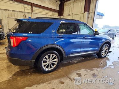 Trzecie zdjęcie samochodu z tyłu: 2020 FORD EXPLORER XLT VIN:1FMSK8DH5LGA59814 - miniatura