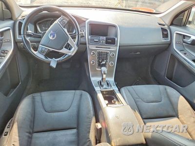 Zdjęcie 8 z 13 samochodu: 2015 VOLVO XC60 T5 VIN:YV440MDJ0F2729671 - miniatura