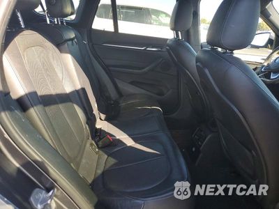 Zdjęcie 11 z 13 samochodu: 2017 BMW X1 XDRIVE28I VIN:WBXHT3Z33H4A56372 - miniatura