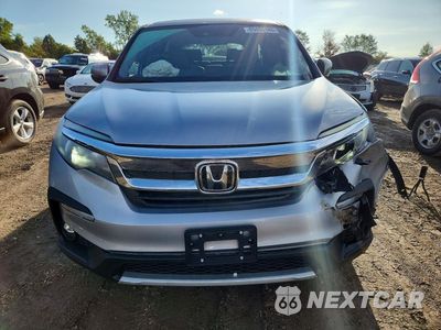 Piąte zdjęcie samochodu w środku: 2020 HONDA PILOT EXL VIN:5FNYF6H58LB018806 - miniatura