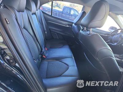 Zdjęcie 10 z 12 samochodu: 2021 TOYOTA CAMRY SE VIN:4T1G11AK8MU453956 - miniatura