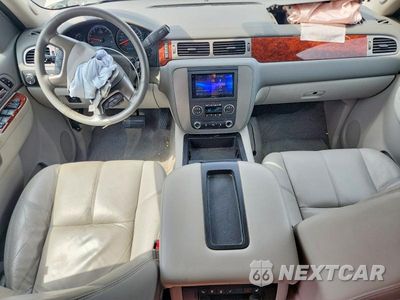 Zdjęcie 8 z 13 samochodu: 2012 GMC YUKON SLT VIN:1GKS2CE08CR260843 - miniatura