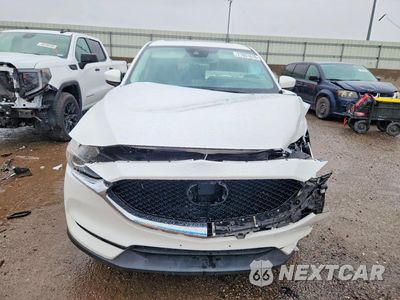 Piąte zdjęcie samochodu w środku: 2020 MAZDA CX-5 TOURING VIN:JM3KFBCM4L0826539 - miniatura