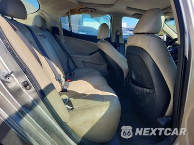 Zdjęcie 10 z 12 samochodu: 2011 KIA OPTIMA EX VIN:KNAGN4A78B5046729 - miniatura
