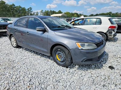 Czwarte zdjęcie samochodu z boku: 2011 VOLKSWAGEN JETTA SE VIN:3VWDX7AJ8BM398651 - miniatura