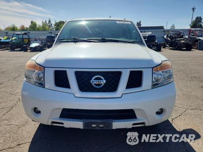Piąte zdjęcie samochodu w środku: 2014 NISSAN ARMADA SV VIN:5N1AA0NC7EN607068 - miniatura