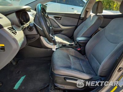 Zdjęcie 7 z 12 samochodu: 2013 HYUNDAI ELANTRA GLS VIN:5NPDH4AE6DH269057 - miniatura