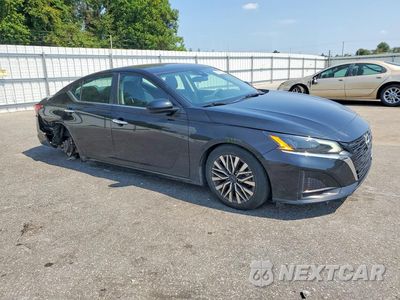 Czwarte zdjęcie samochodu z boku: 2023 NISSAN ALTIMA SV VIN:1N4BL4DV4PN316145 - miniatura