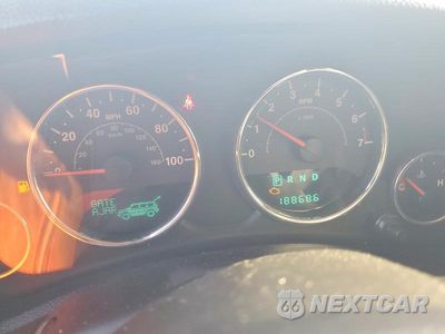 Zdjęcie 9 z 12 samochodu: 2012 JEEP WRANGLER UNLIMITED SPORT VIN:1C4HJWDGXCL182223 - miniatura