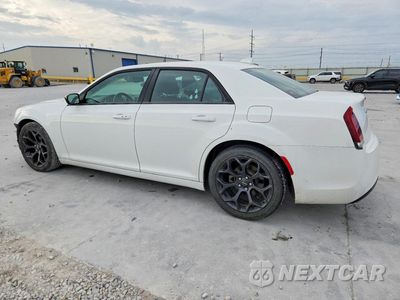Drugie zdjęcie samochodu z przodu: 2019 CHRYSLER 300 TOURING VIN:2C3CCAAG3KH746208 - miniatura