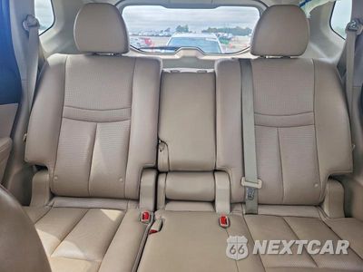 Zdjęcie 10 z 13 samochodu: 2015 NISSAN ROGUE SL VIN:5N1AT2MT1FC854817 - miniatura