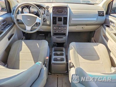 Zdjęcie 8 z 13 samochodu: 2008 DODGE GRAND CARAVAN SXT VIN:1D8HN54P58B160756 - miniatura