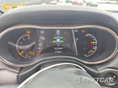 Zdjęcie 9 z 13 samochodu: 2014 JEEP GRAND CHEROKEE LIMITED VIN:1C4RJFBM6EC321389 - miniatura