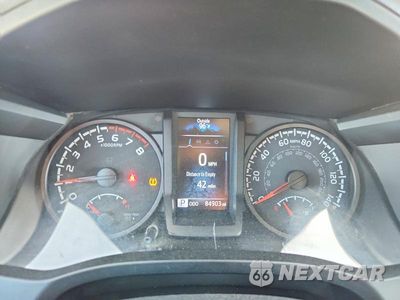 Zdjęcie 9 z 12 samochodu: 2021 TOYOTA TACOMA SR VIN:3TYRX5GN8MT023843 - miniatura