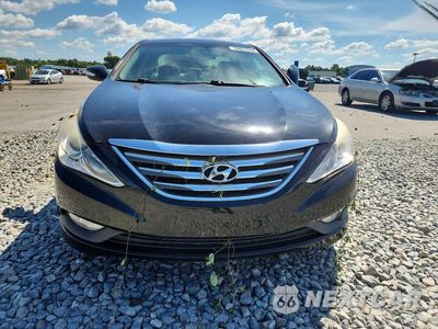 Piąte zdjęcie samochodu w środku: 2014 HYUNDAI SONATA SE VIN:5NPEC4AC3EH912919 - miniatura
