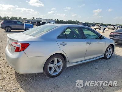 Trzecie zdjęcie samochodu z tyłu: 2013 TOYOTA CAMRY SE VIN:4T1BF1FK4DU230981 - miniatura