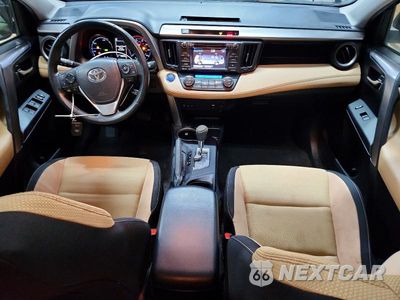 Zdjęcie 8 z 13 samochodu: 2018 TOYOTA RAV4 HYBRID XLE VIN:JTMRJREV2JD210879 - miniatura