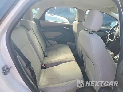 Zdjęcie 10 z 12 samochodu: 2016 FORD FOCUS BEV VIN:1FADP3R48GL227410 - miniatura