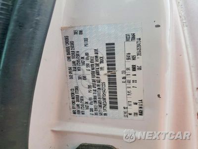 Zdjęcie 14 z 14 samochodu: 2005 FORD ECONOLINE E250 VAN VIN:1FTNE24W15HA31235 - miniatura