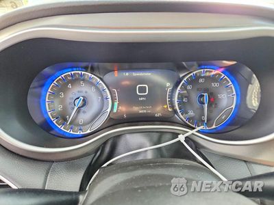 Zdjęcie 9 z 13 samochodu: 2024 CHRYSLER PACIFICA TOURING L VIN:2C4RC1BG0RR179870 - miniatura