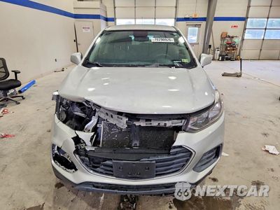 Piąte zdjęcie samochodu w środku: 2018 CHEVROLET TRAX LS VIN:3GNCJKSB0JL196828 - miniatura