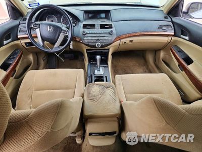Zdjęcie 8 z 12 samochodu: 2012 HONDA ACCORD EX VIN:1HGCP3F72CA022970 - miniatura