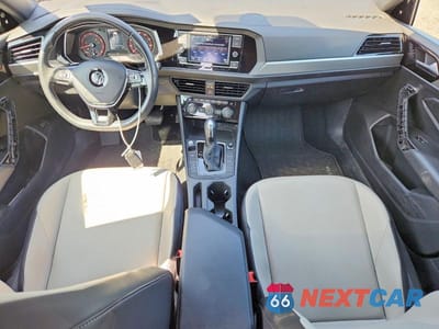 Zdjęcie 8 z 13 samochodu: 2020 VOLKSWAGEN JETTA S VIN:3VWCB7BUXLM067302 - miniatura