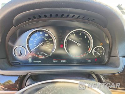 Zdjęcie 9 z 12 samochodu: 2016 BMW 528 XI VIN:WBA5A7C56GG150938 - miniatura