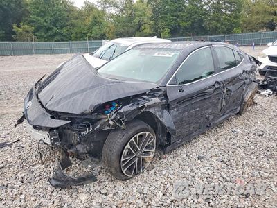 2026 TOYOTA CAMRY XLE 4T1DAACK7TU696673 - główne zdjęcie licytacji z USA - miniatura
