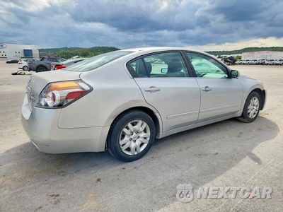 Trzecie zdjęcie samochodu z tyłu: 2010 NISSAN ALTIMA 2.5 VIN:1N4AL2AP9AN413189 - miniatura
