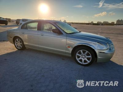 Czwarte zdjęcie samochodu z boku: 2006 JAGUAR S-TYPE 4.2 VIN:SAJWA01B06HN54285 - miniatura