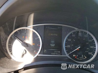 Zdjęcie 9 z 12 samochodu: 2018 NISSAN SENTRA S VIN:3N1AB7AP5JY209750 - miniatura