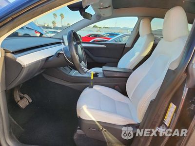 Zdjęcie 7 z 14 samochodu: 2023 TESLA MODEL Y VIN:7SAYGAEE5PF913358 - miniatura