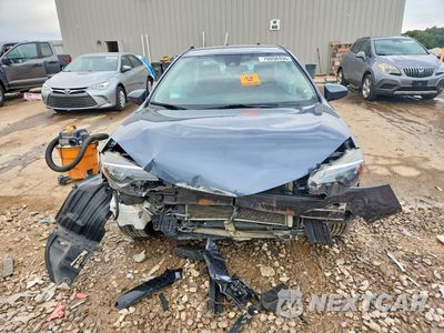 Piąte zdjęcie samochodu w środku: 2017 TOYOTA COROLLA LE VIN:2T1BURHE0HC827323 - miniatura